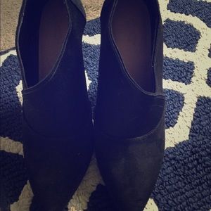 Black booties - NEW